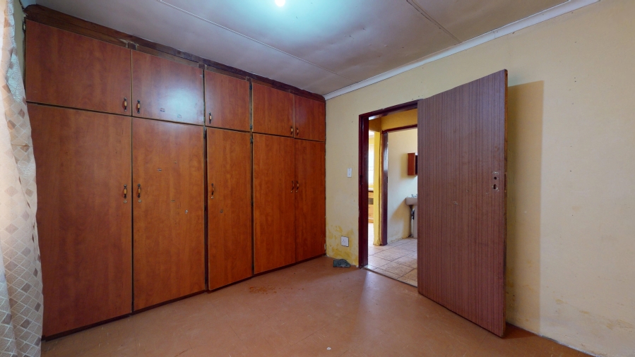 To Let 3 Bedroom Property for Rent in Ikageng North West